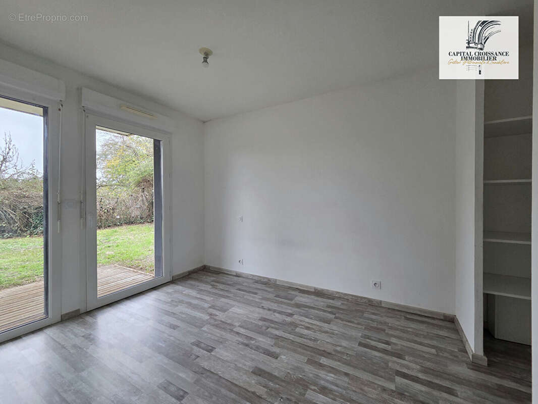 Appartement à LATRESNE