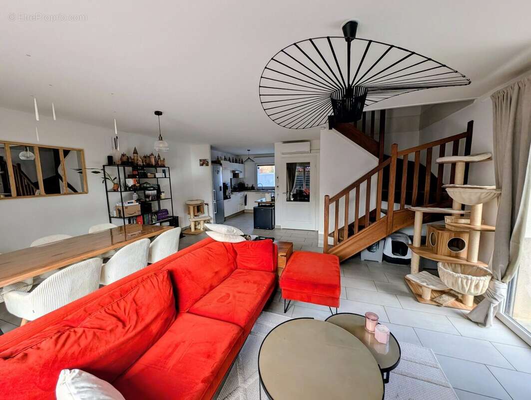 Maison à WATTIGNIES