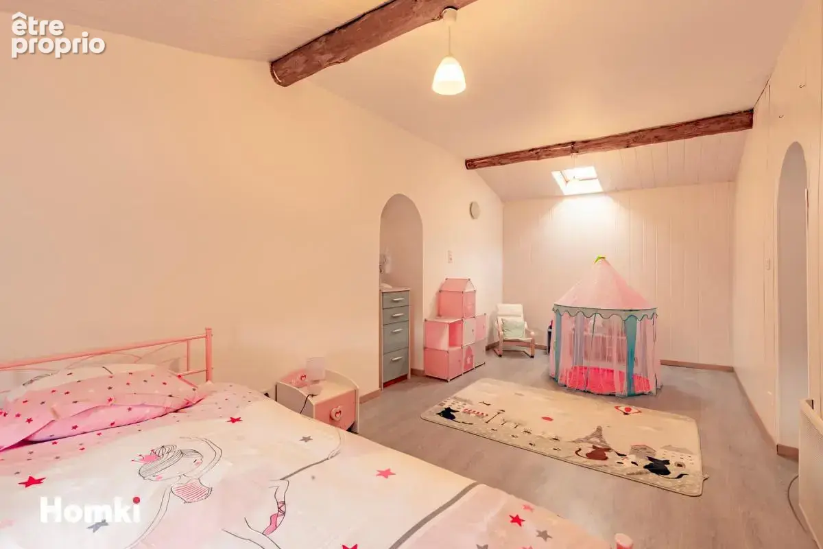 Maison de ville T8 de 227 m² à Gardie 11250 - photo 11
