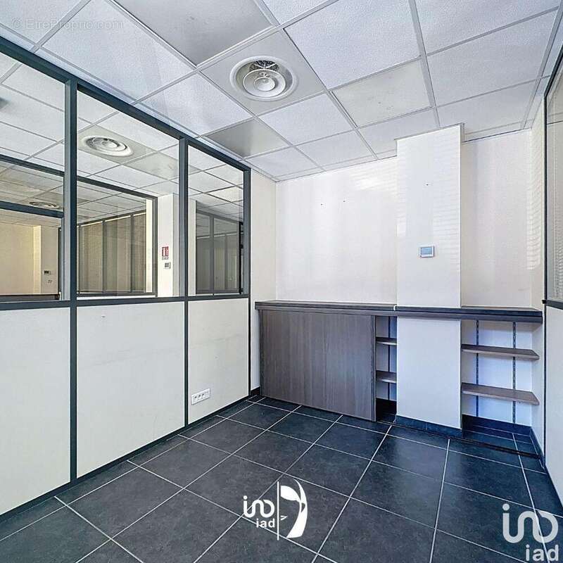 Photo 8 - Commerce à ROUEN