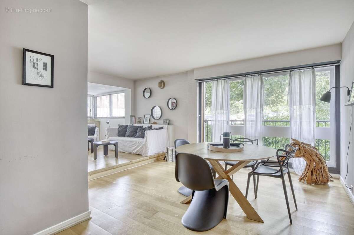 Appartement à LE CHESNAY