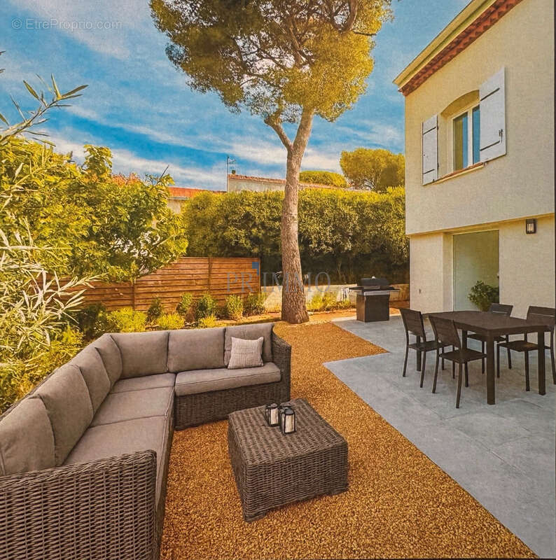 Appartement à SAINT-RAPHAEL