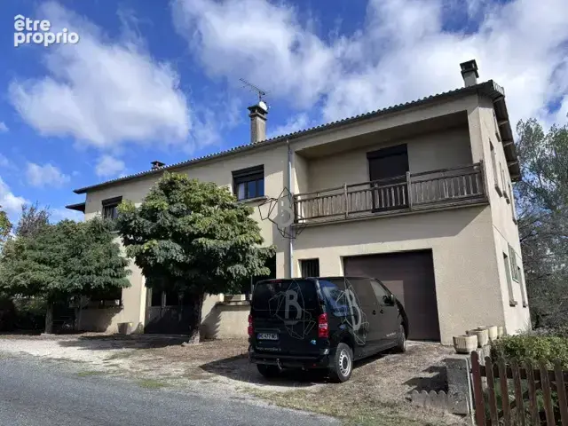 Maison à REQUISTA