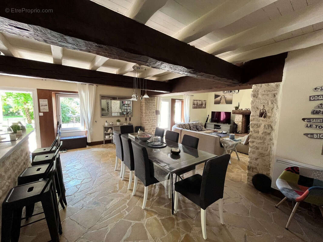 Photo 6 - Maison à FONTAINES