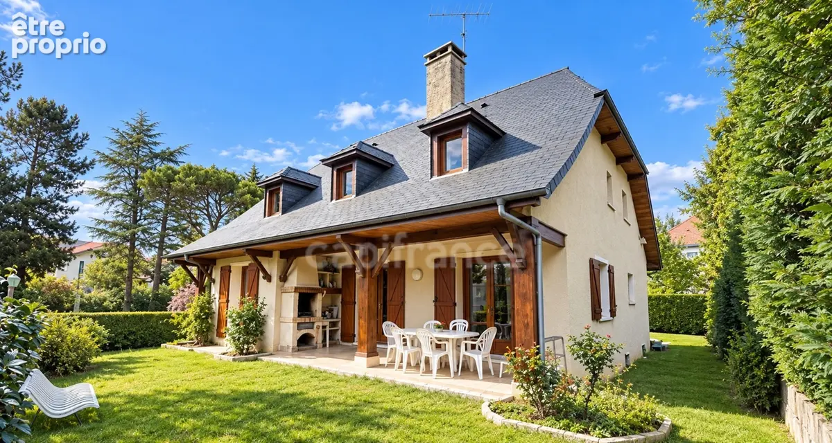 Maison à LOURDES