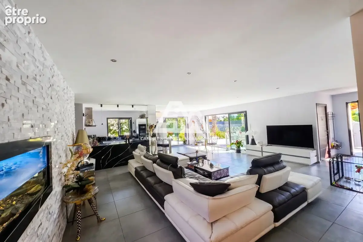 Maison 5 pièces 177 m² à vendre à La Grande-Motte (34280) - photo 3