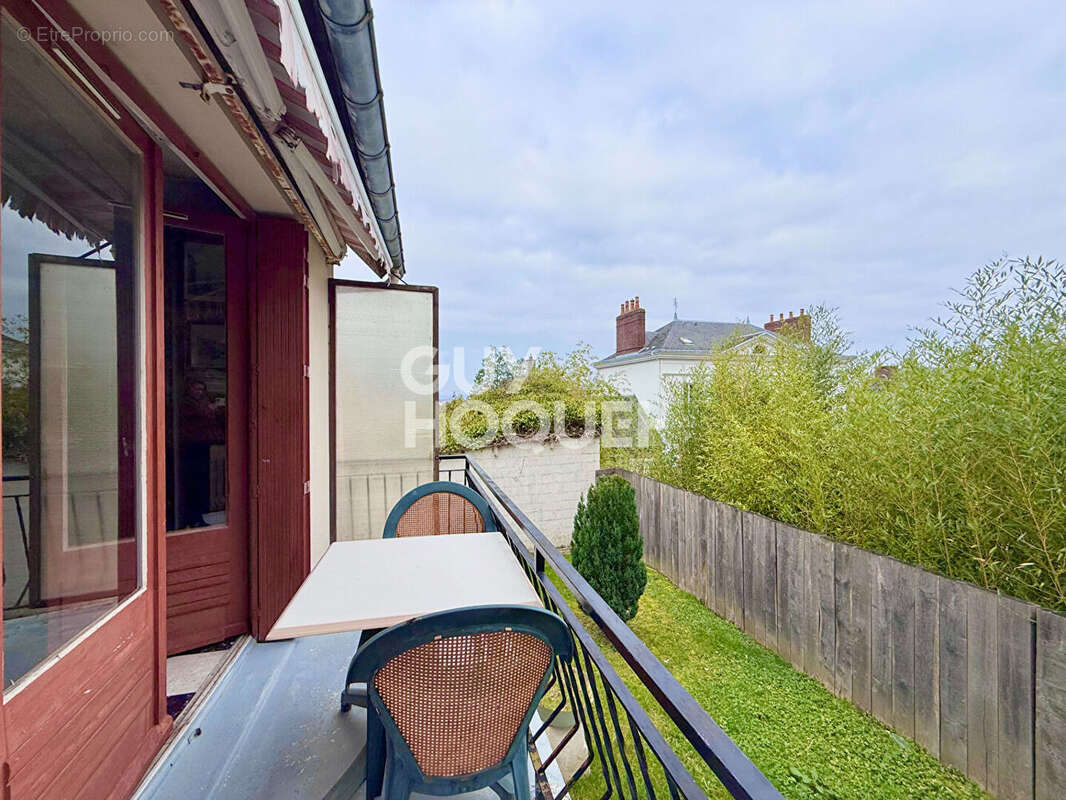 Honfleur - secteur prisé - maison avec terrain de 894m2 - photo 5