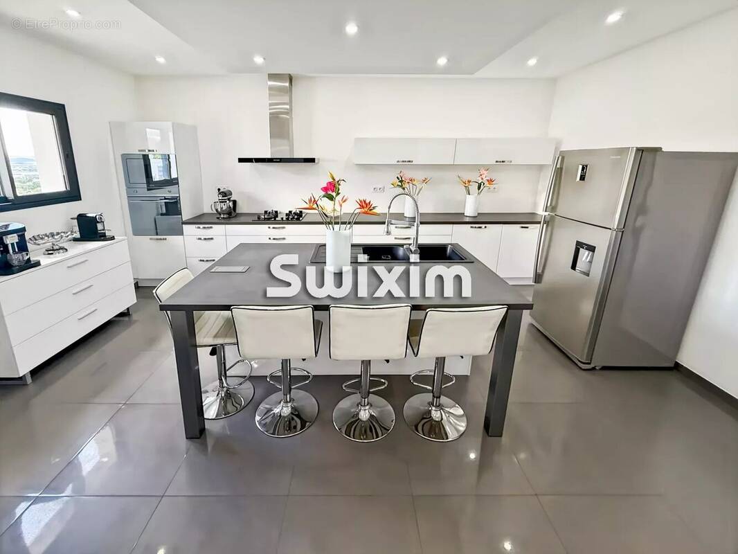 Maison à BOURG-SAINT-ANDEOL