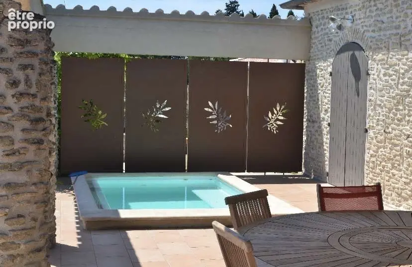 Villa avec piscine et dépendance aménagée sur 8000 m² de terrain clos et arboré. - photo 20