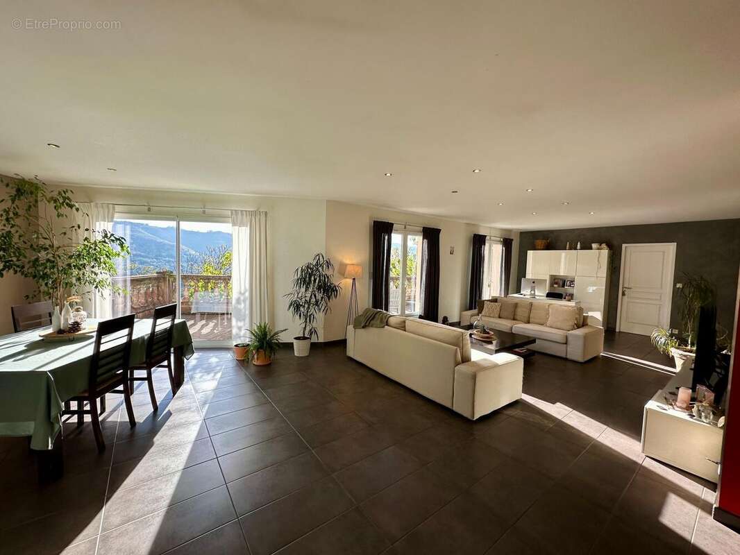 Photo 3 - Maison à PONT-DE-LARN