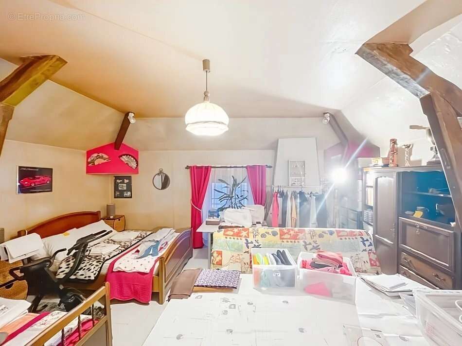 Appartement à CRESPIERES