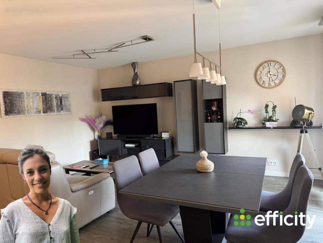 Appartement à SAINT-ETIENNE