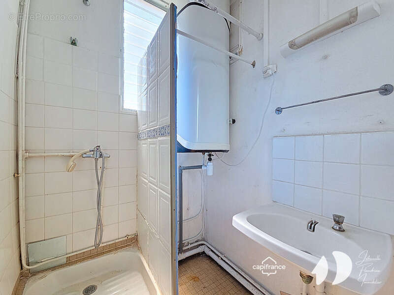 Appartement à LES ABYMES