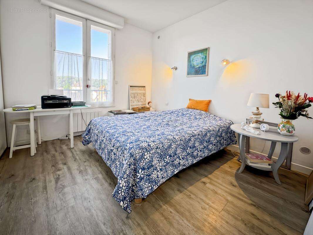 Appartement T2 – Centre-ville de Périgueux – 54m² - photo 3