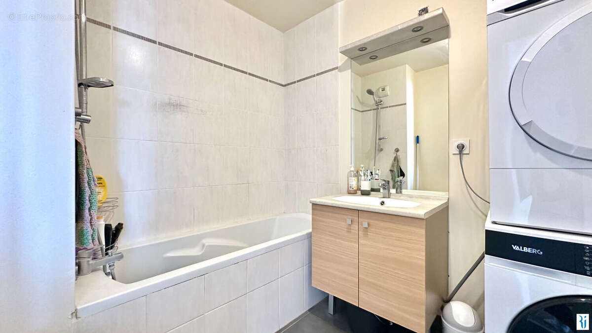 Appartement à LE PETIT-QUEVILLY
