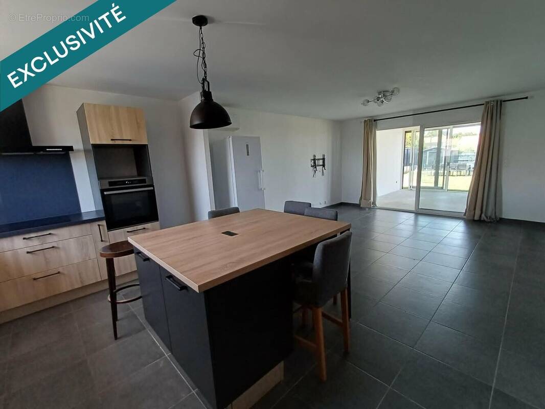Photo 1 - Maison à BOURG-SAINT-BERNARD