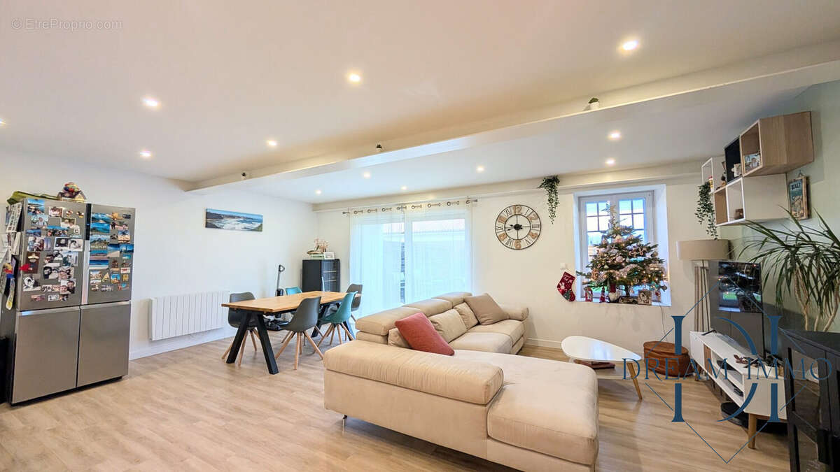 Maison à SAINT-MARTIN-DE-HINX