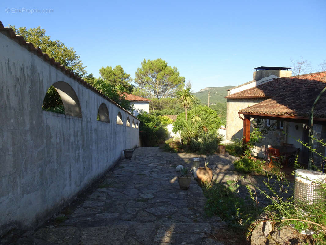 Maison à CAZILHAC
