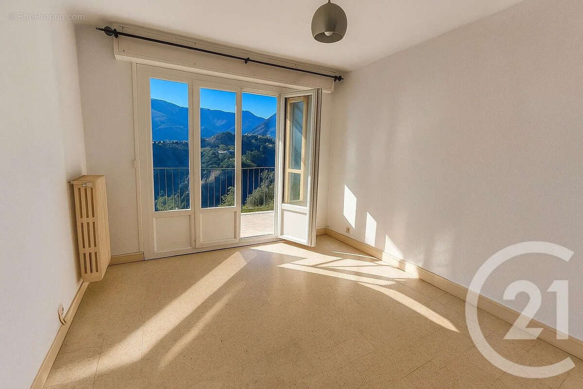 Appartement à MENTON