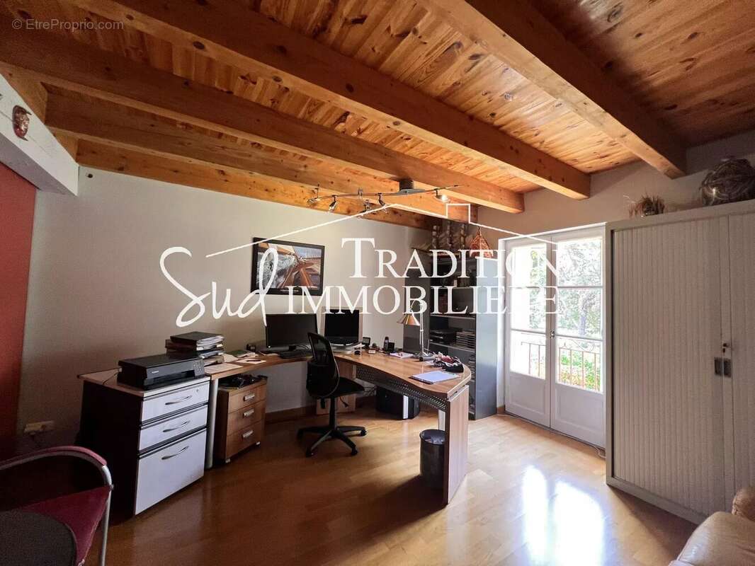 Maison à SAINT-ETIENNE-DU-GRES