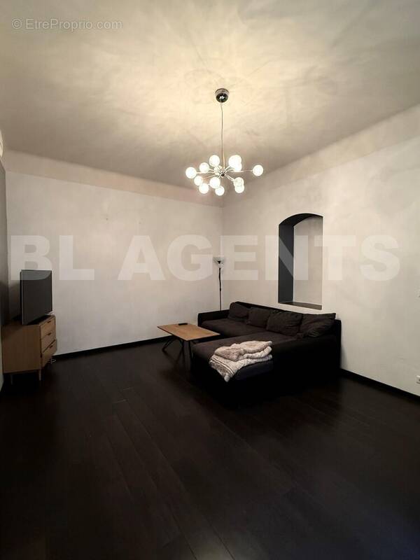 SALON JOSE - Appartement à MONTAUBAN