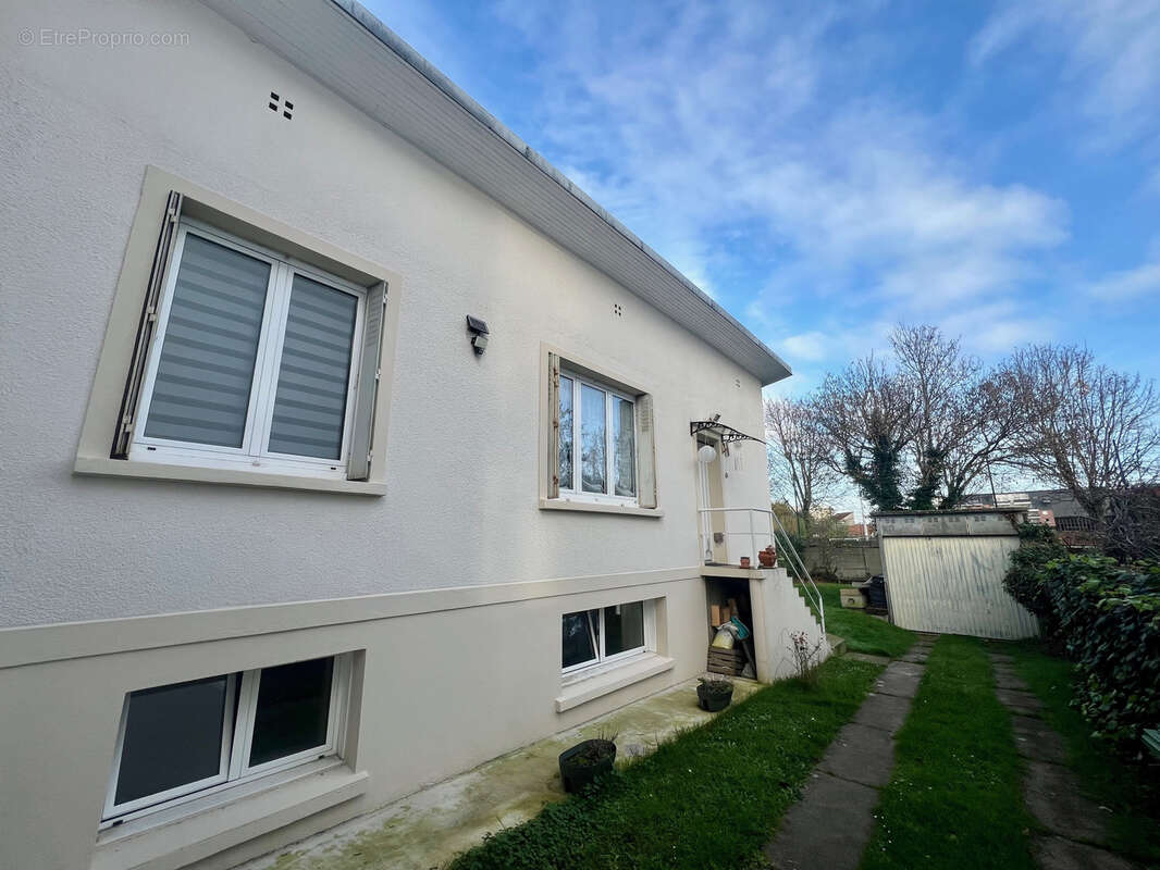 Appartement à ATHIS-MONS