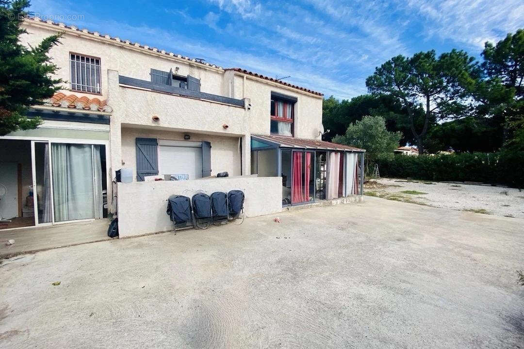 Maison à SAINT-CYPRIEN