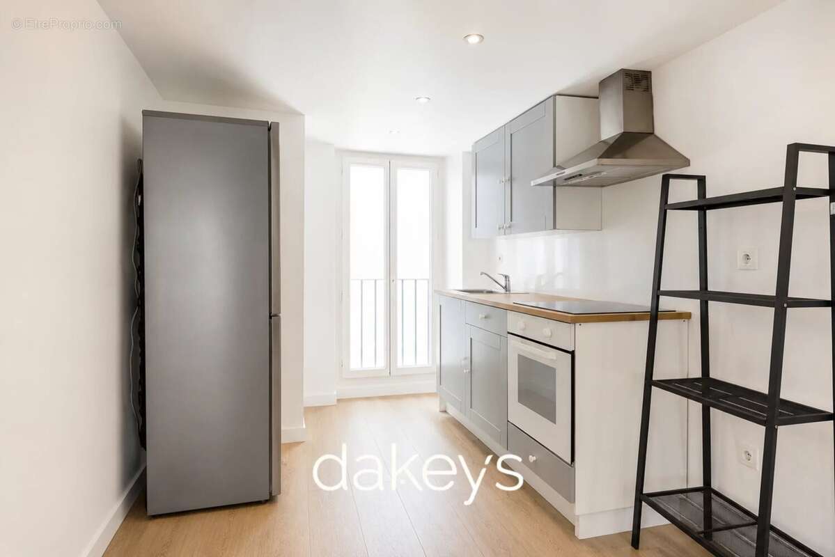 Marseille 6ème – préfecture / rome – grand t2 de 52 m² - photo 5