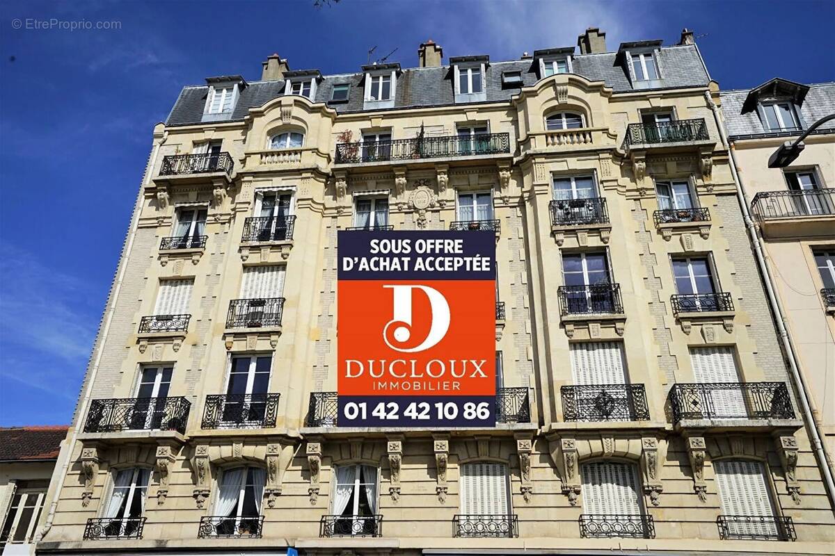 Appartement à BOIS-COLOMBES