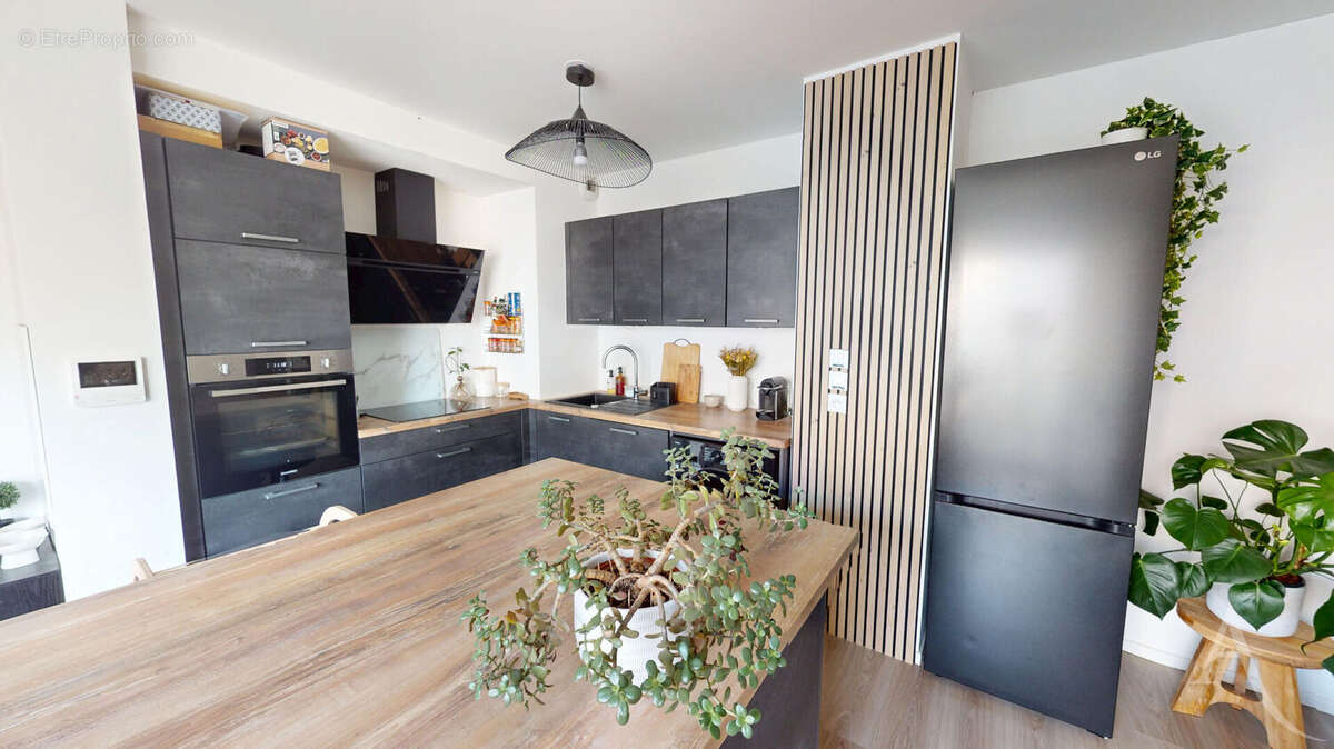 Appartement à ROMAINVILLE