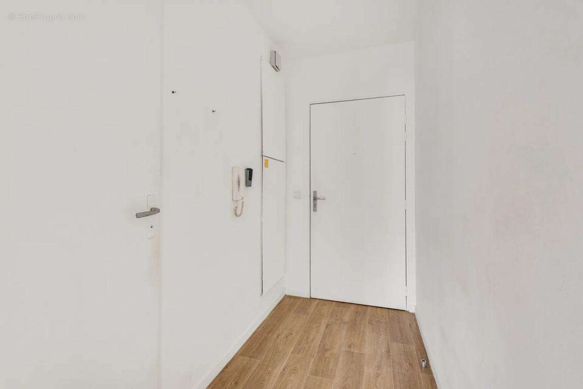Appartement à AUBERVILLIERS
