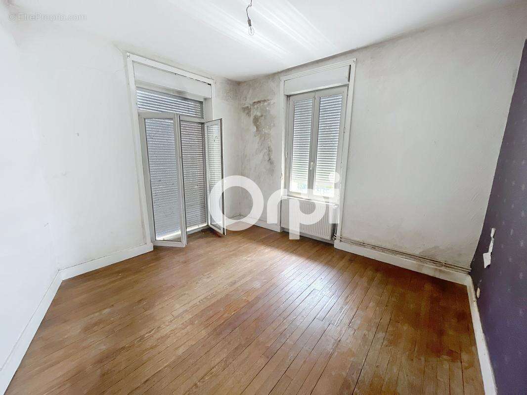 Appartement à BRIVE-LA-GAILLARDE