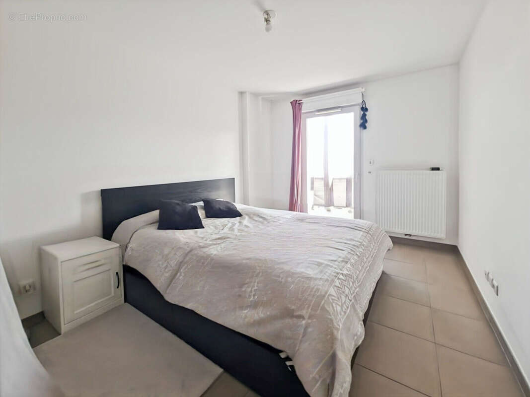 Appartement à CHATEAUNEUF-LES-MARTIGUES