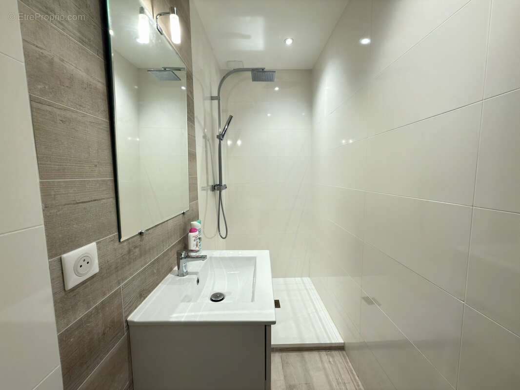 Maison à SAINT-COLOMBAN