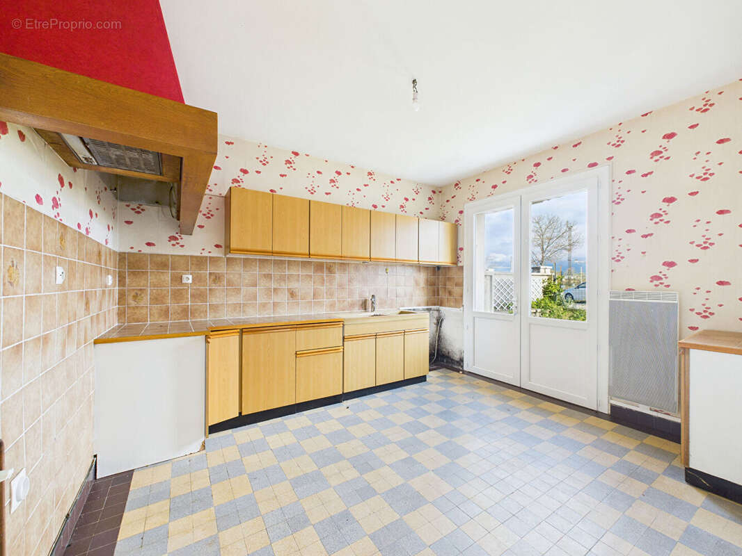 Maison à PORTES-LES-VALENCE