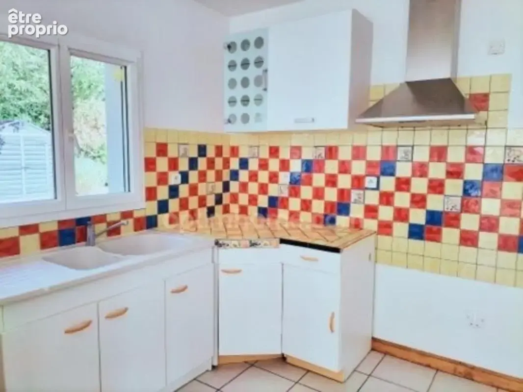 Maison conptemporaine de plain pied dans un cadre champëtre - calme et luminosité rare - photo 4