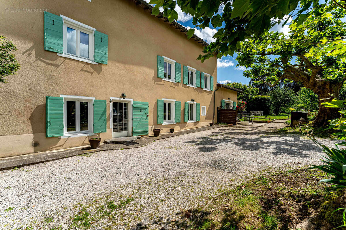 Maison à FRANCHEVILLE