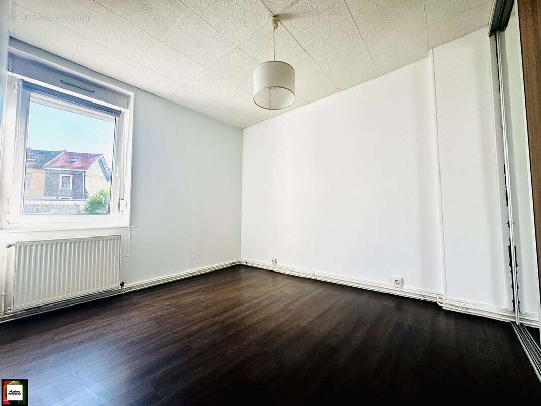 Appartement 63 m² à Gorcy  - photo 4