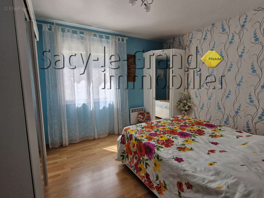 Bel environnement pour cette maison de plain pied - photo 9