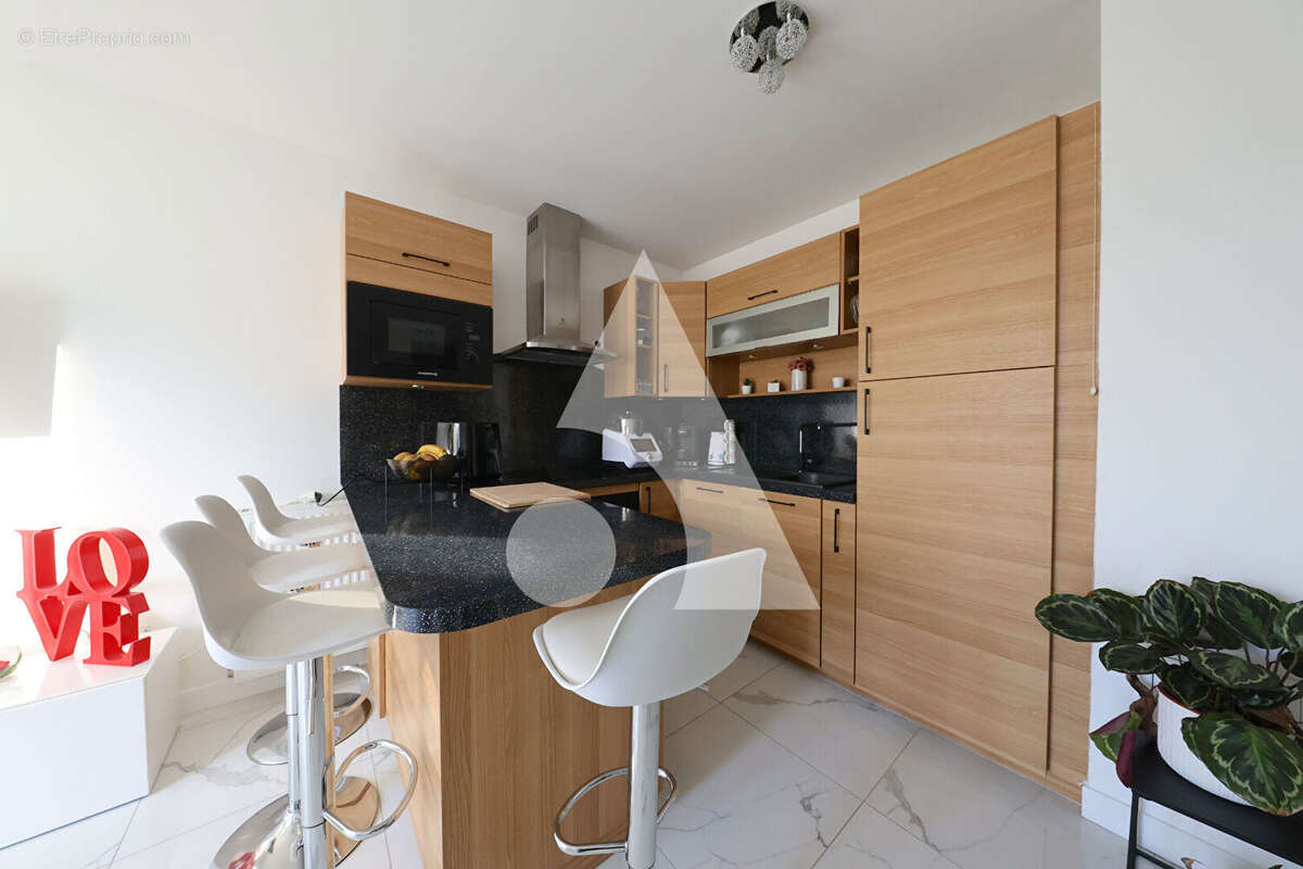 Appartement à CORBEIL-ESSONNES