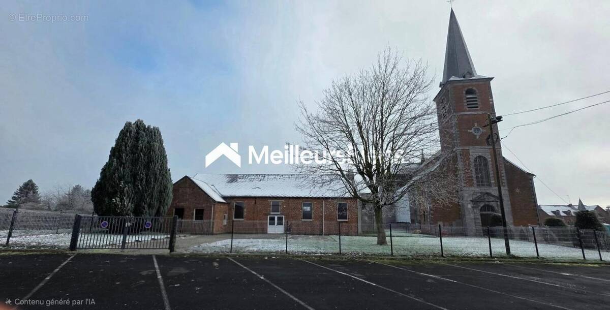 Commerce à PONT-SUR-SAMBRE