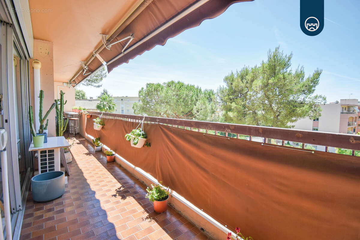 Appartement à CAGNES-SUR-MER