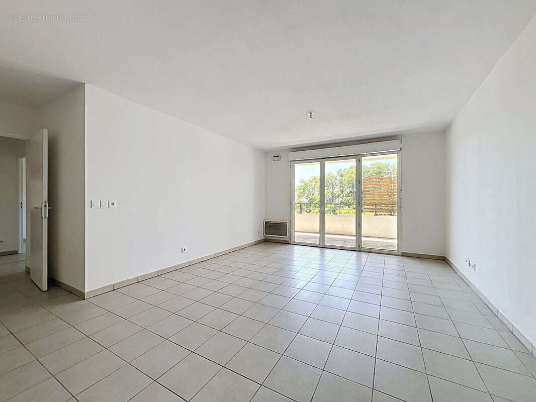 Dpe a - t3 dernier étage - double box de 39m² - photo 4