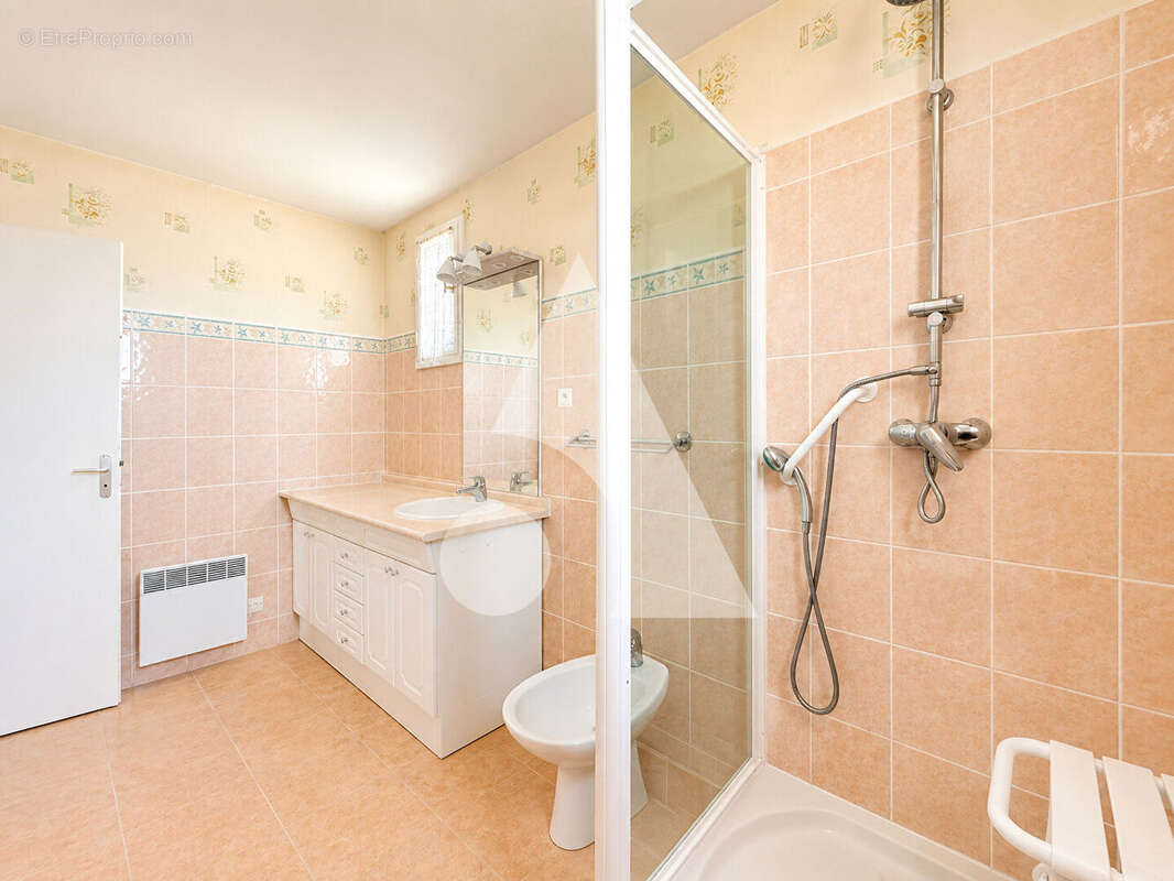 Maison Venelles 4 pièce(s) 121.31 m2 - photo 17