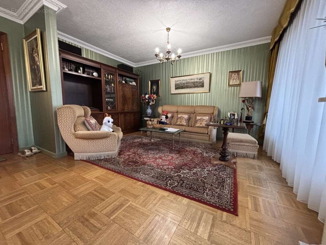 Appartement à ECHIROLLES