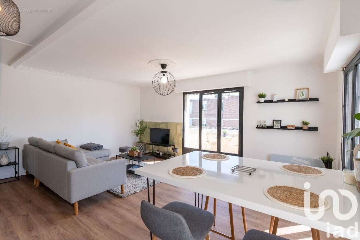 Photo 2 - Appartement à CERGY