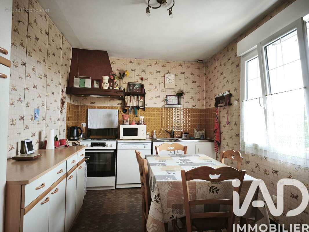 Maison 85 m² à Le Ham  - photo 8