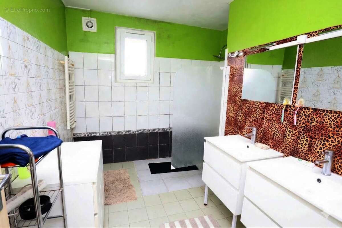 Appartement à CARHAIX-PLOUGUER
