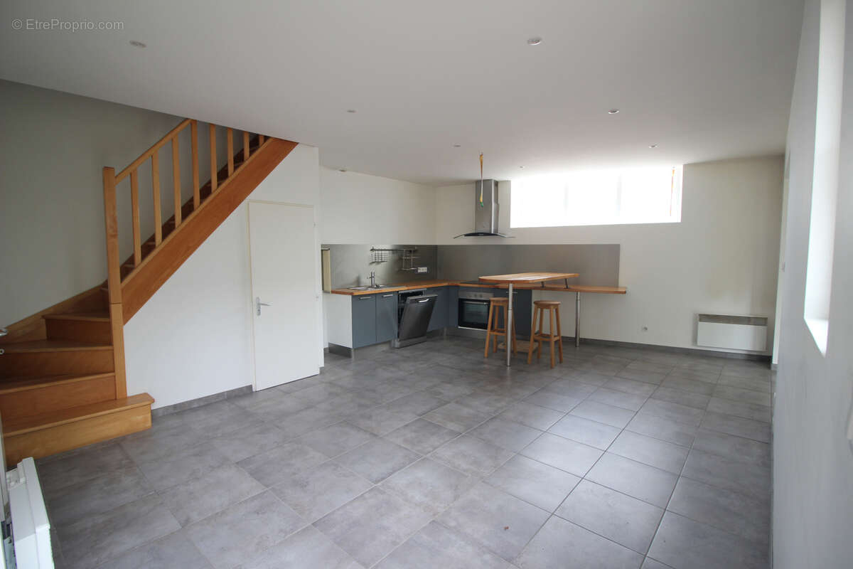 Maison à NUITS-SAINT-GEORGES