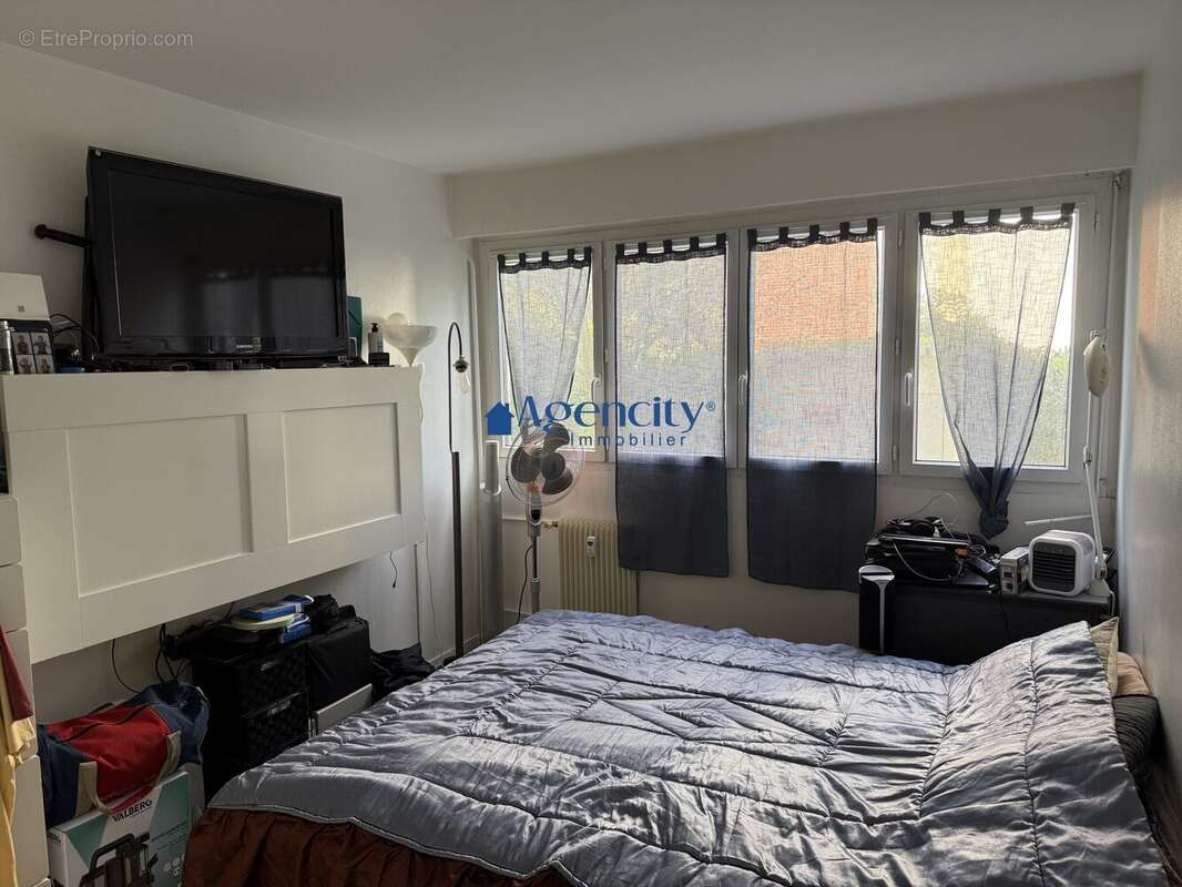 Appartement à LE PLESSIS-TREVISE